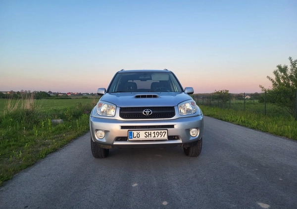 Toyota RAV4 cena 19900 przebieg: 226000, rok produkcji 2004 z Piekary Śląskie małe 497